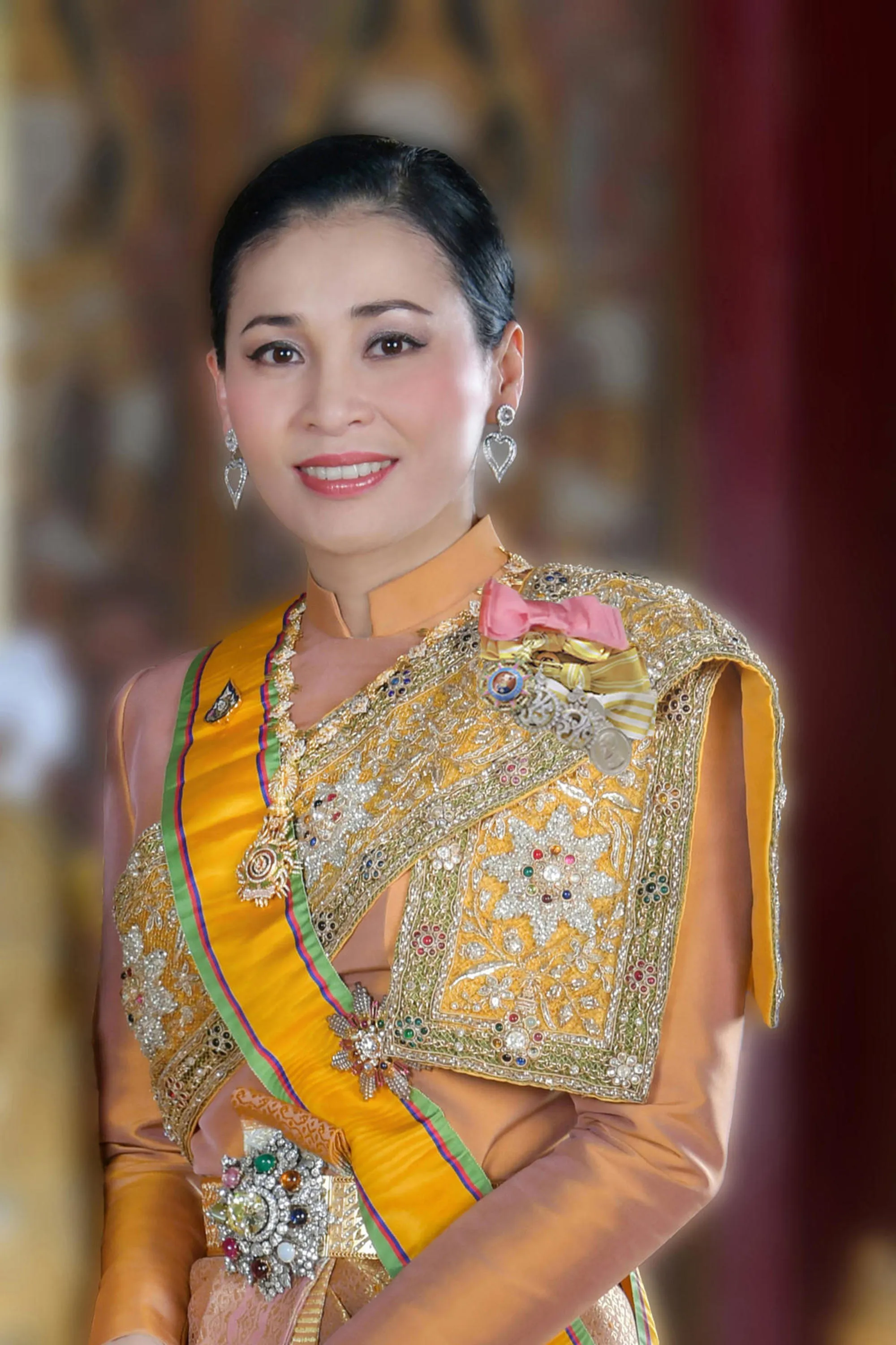 Queen Suthida
